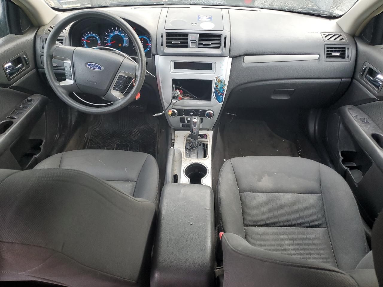 2010 Ford Fusion - Image 8