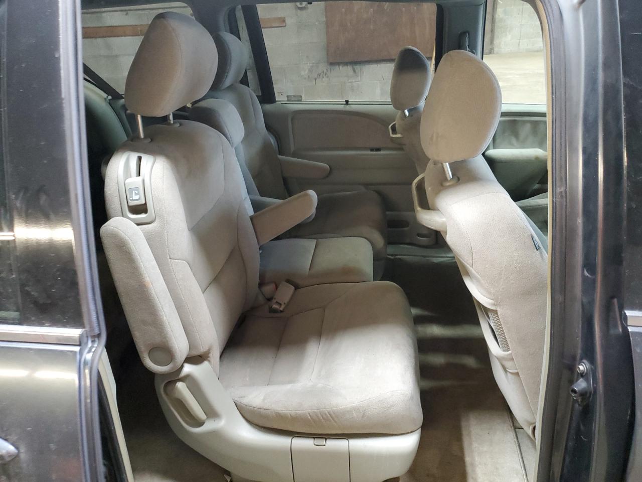 2006 Honda Odyssey - Image 12