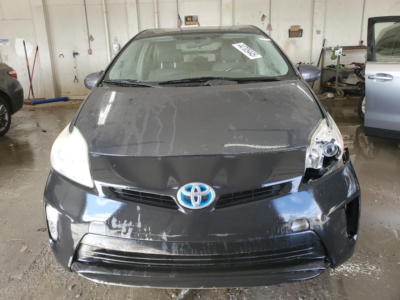2012 Toyota Prius - Image 5