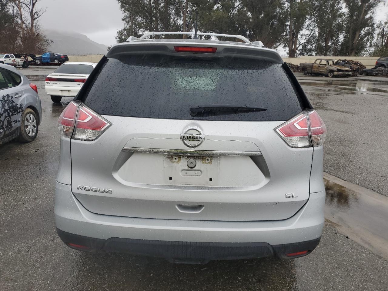 2015 Nissan Rogue - Image 6