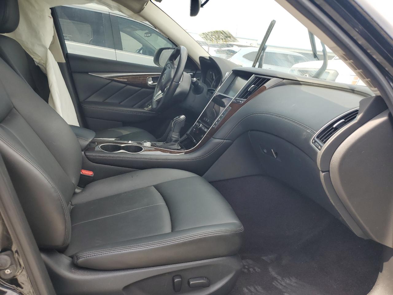2018 Infiniti Q50 - Image 7
