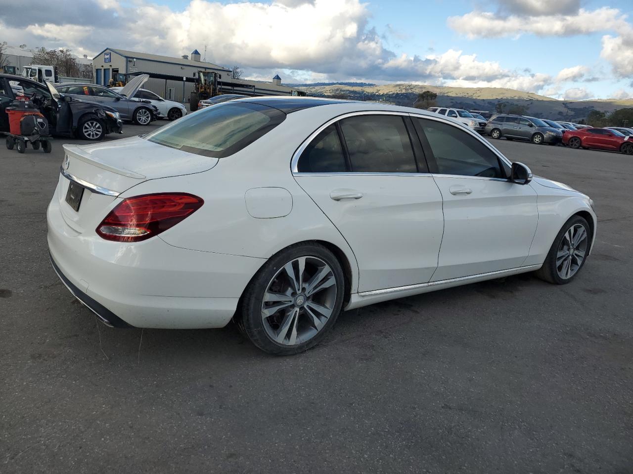 2016 Mercedes-Benz C-klasse - Image 3