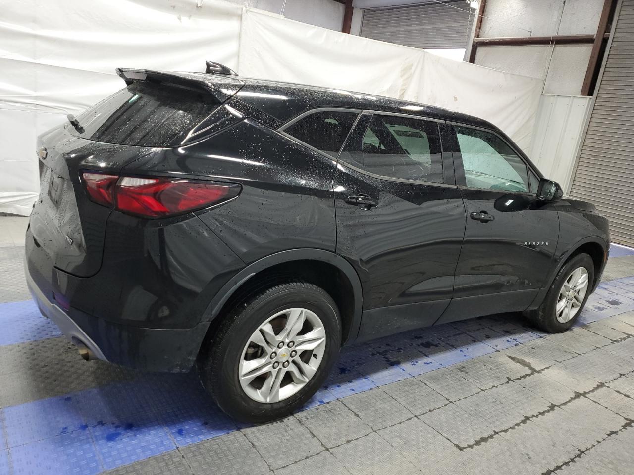 2020 Chevrolet Blazer - Image 3