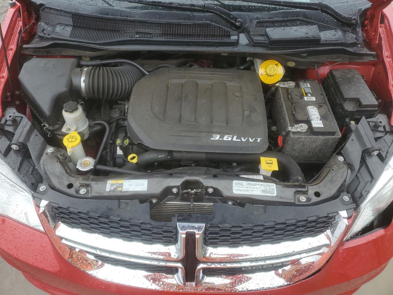 2015 Dodge Caravan - Image 12
