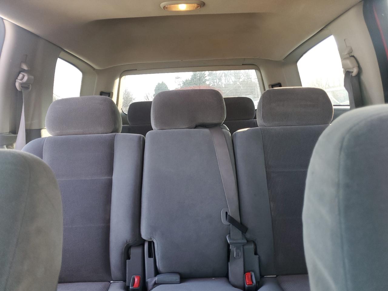 2004 Dodge Durango - Image 10