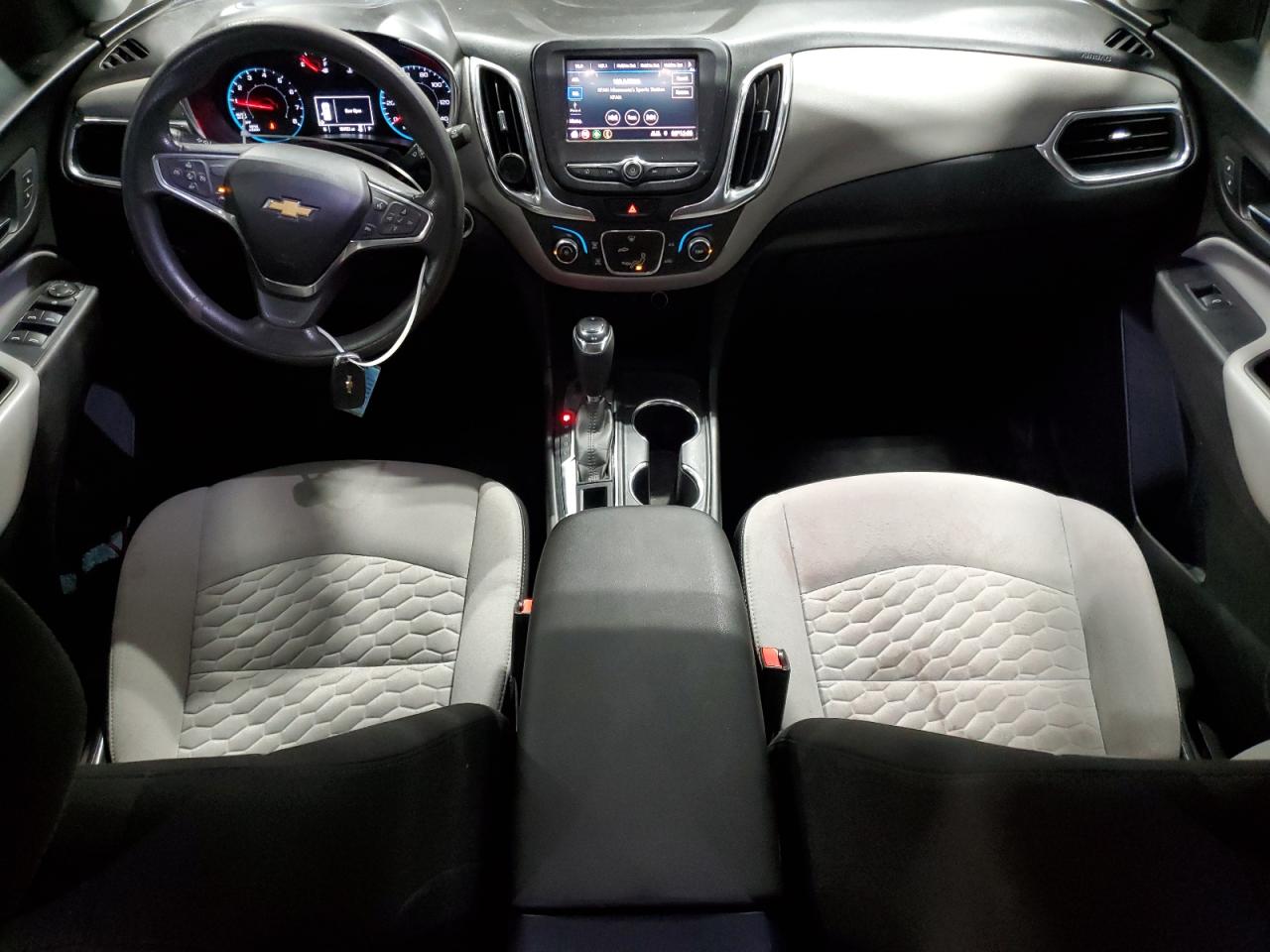 2020 Chevrolet Equinox - Image 8