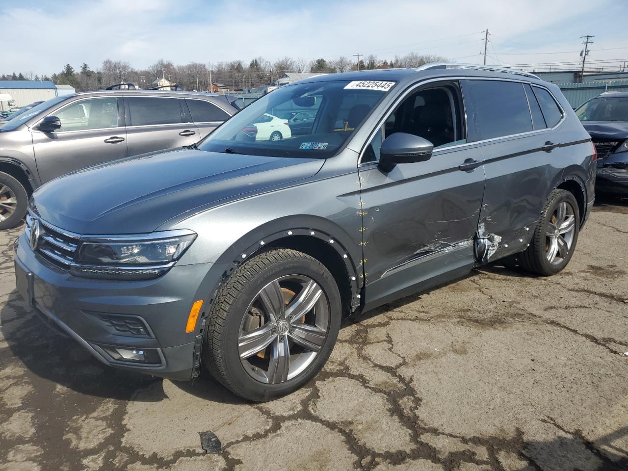 2019 Volkswagen Tiguan - Image 1