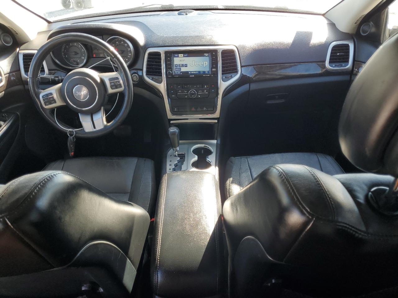 2012 Jeep Grand Cherokee - Image 8