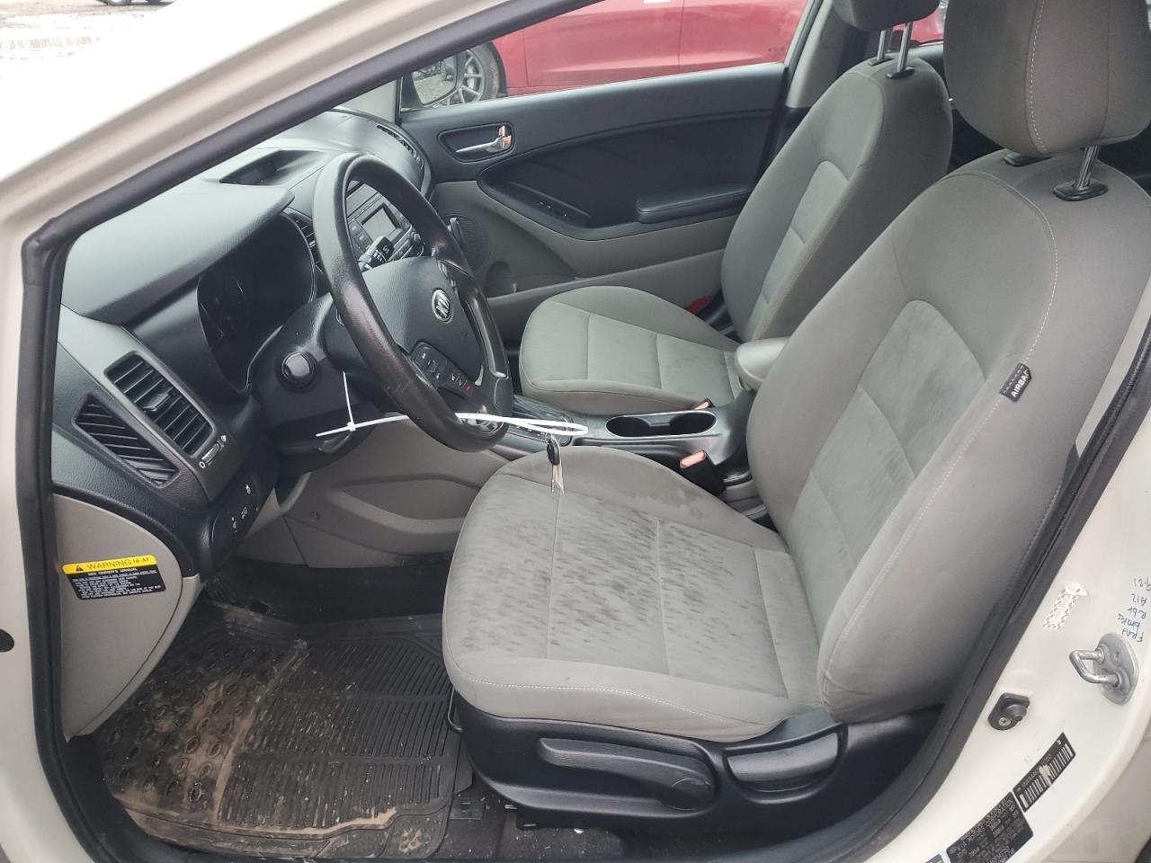 2015 Kia Forte - Image 7