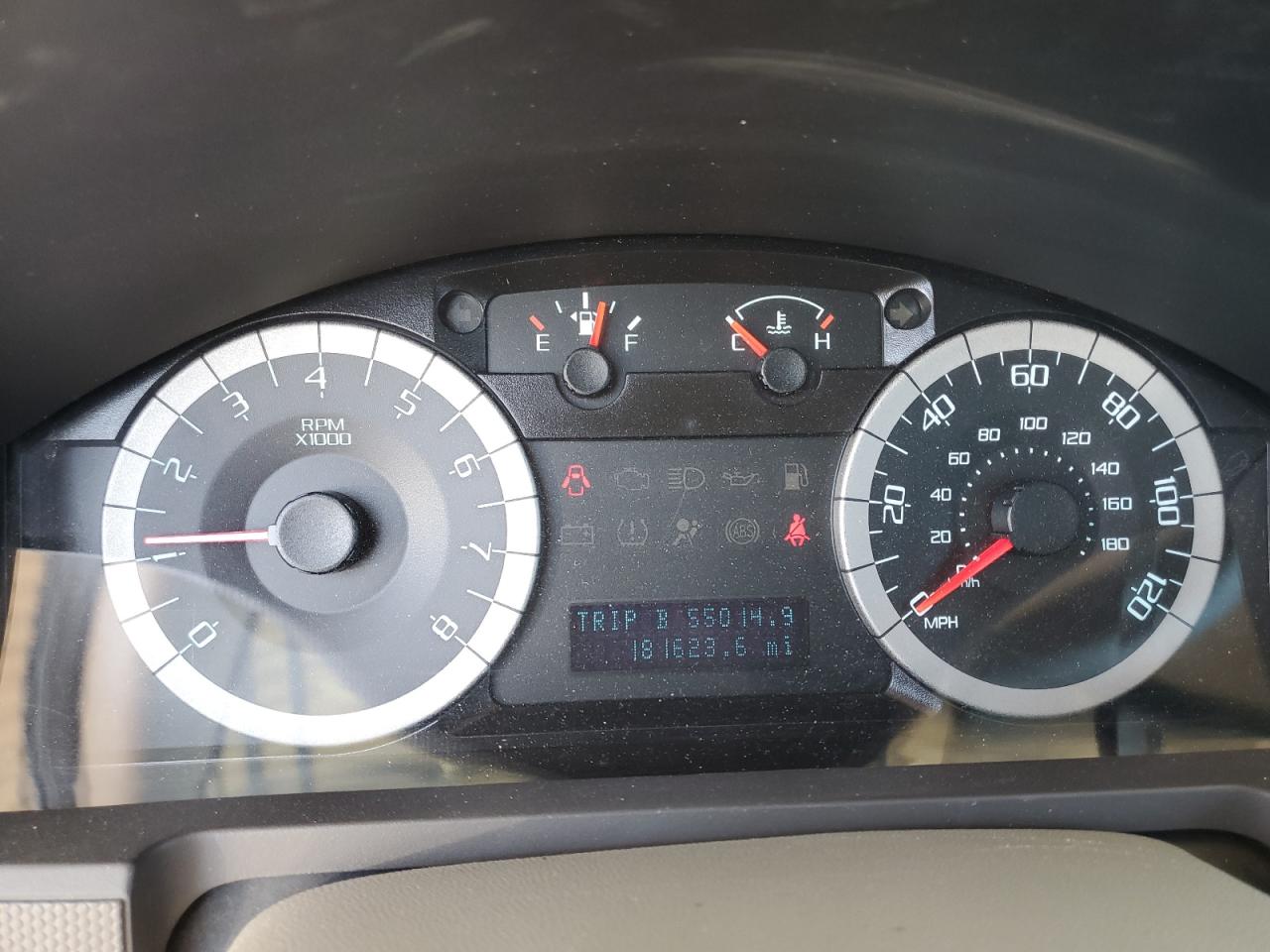 2011 Ford Escape - Image 9