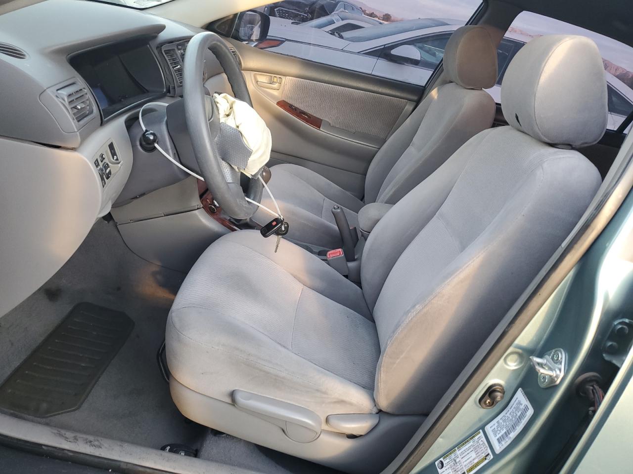 2005 Toyota Corolla - Image 7