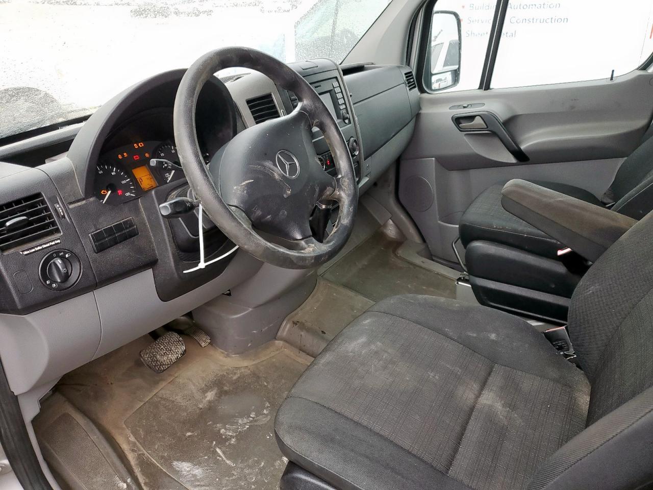2014 Mercedes-Benz Sprinter - Image 8
