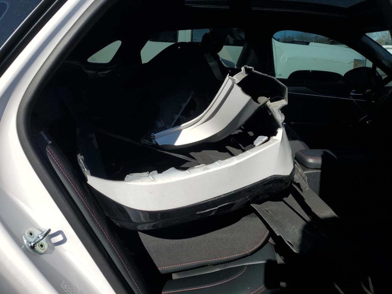 2023 Kia K5 - Image 10