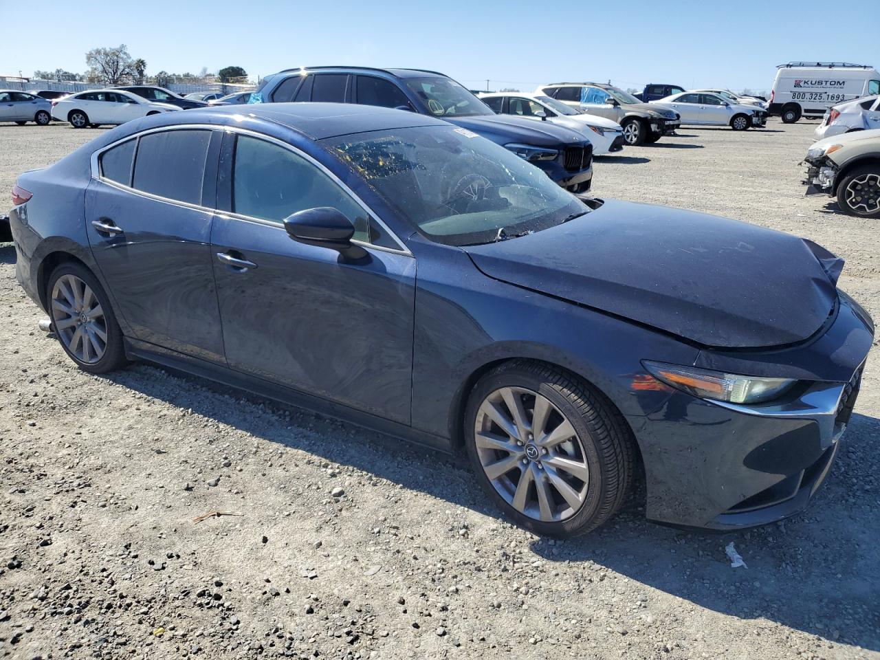 2019 Mazda 3 - Image 4