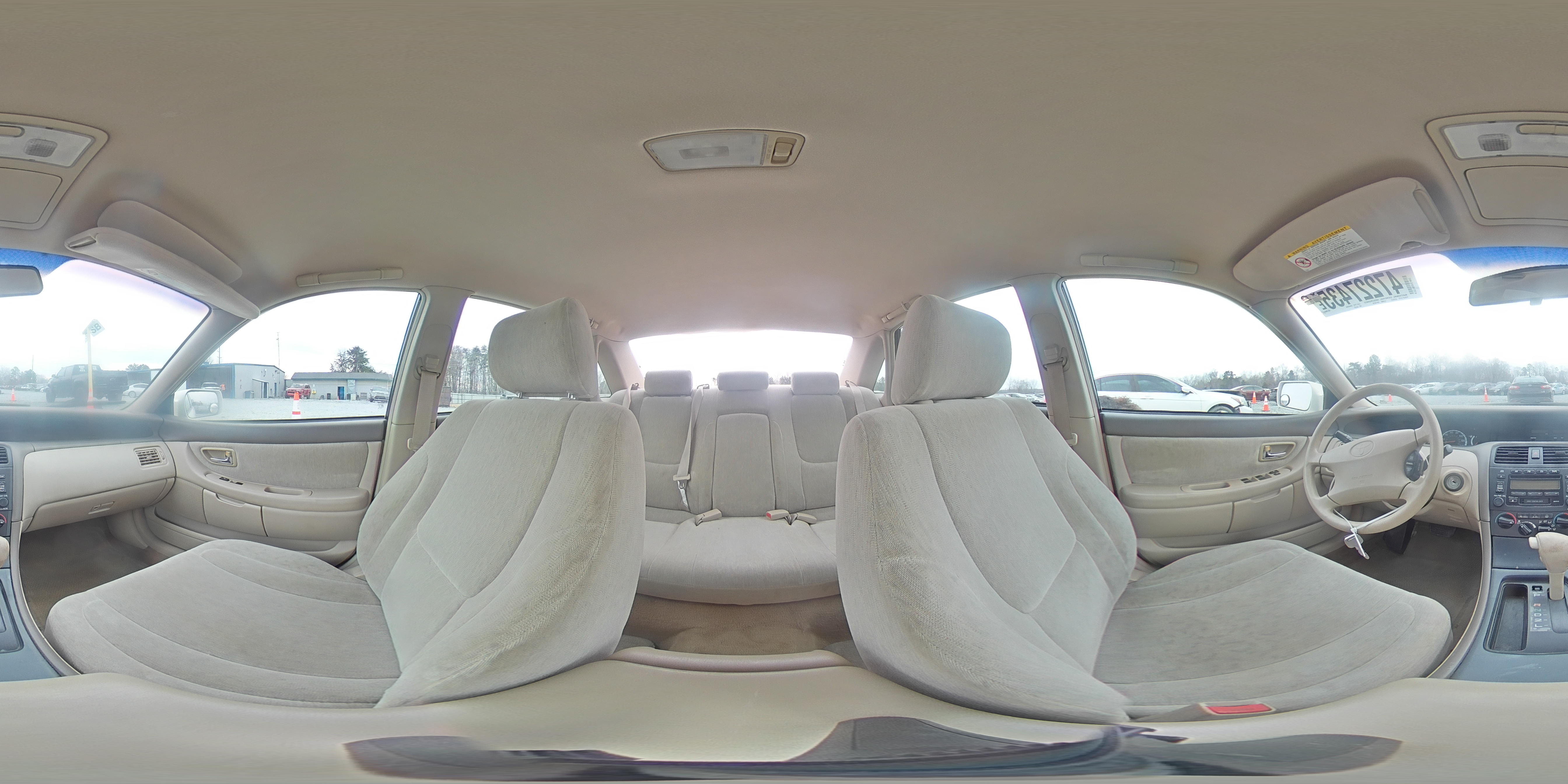 2000 Toyota Avalon - Image 13