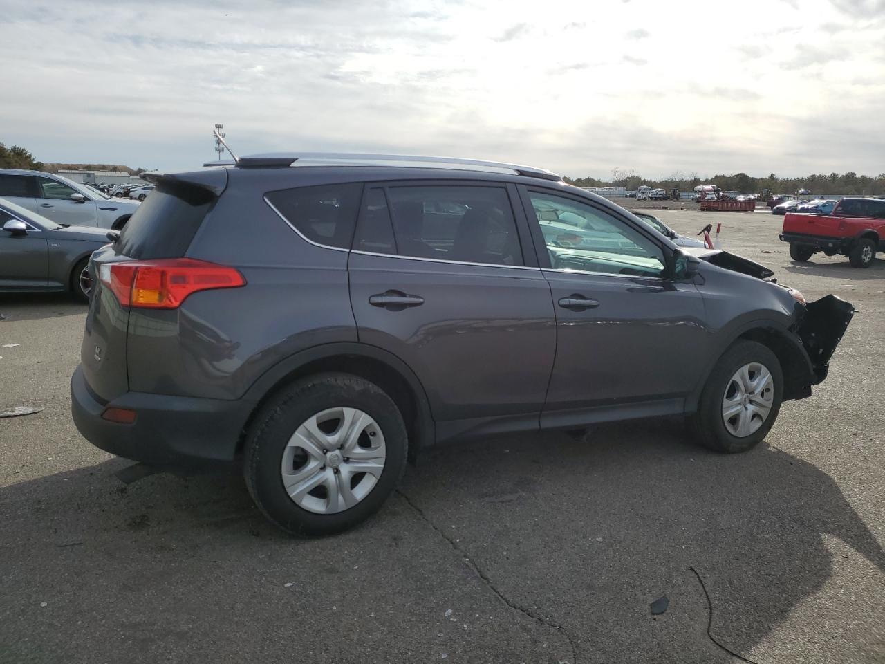 2015 Toyota RAV 4 - Image 3