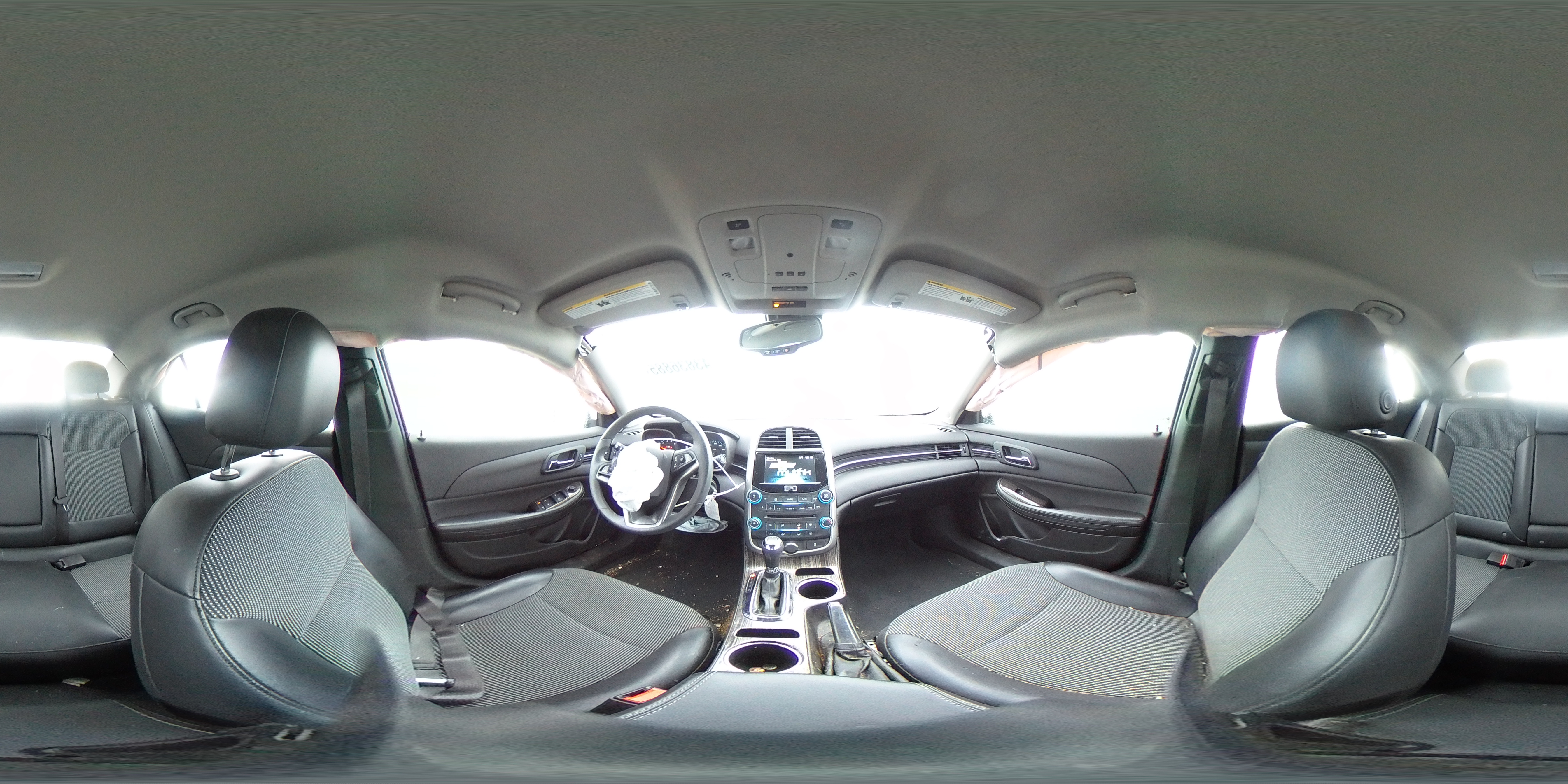 2016 Chevrolet Malibu - Image 13