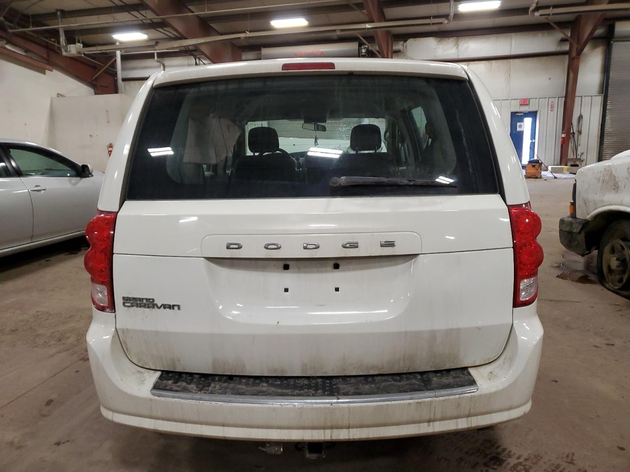 2013 Dodge Caravan - Image 6