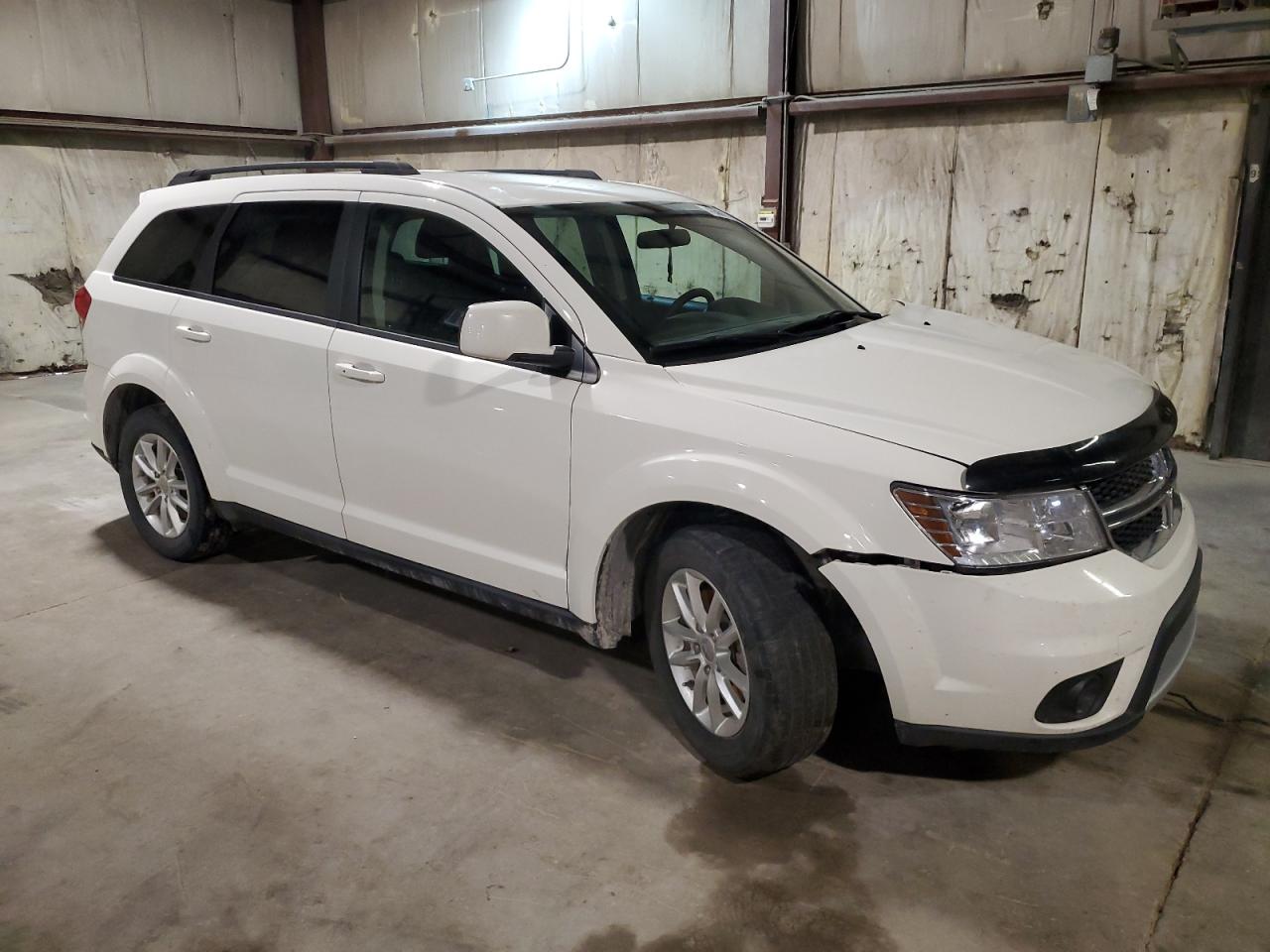 2015 Dodge Journey - Image 4