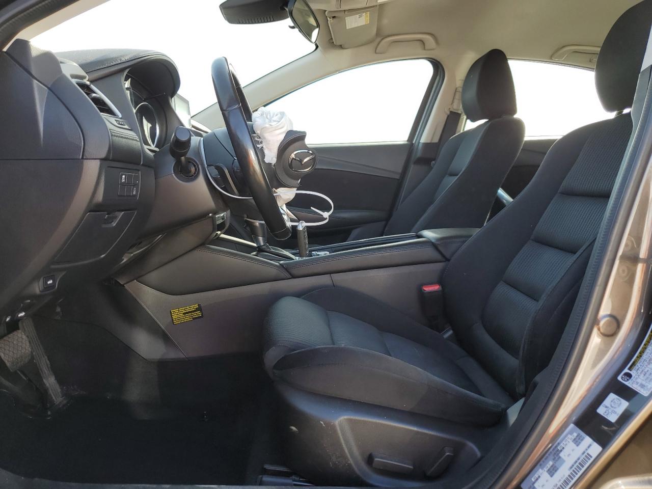 2017 Mazda 6 - Image 7
