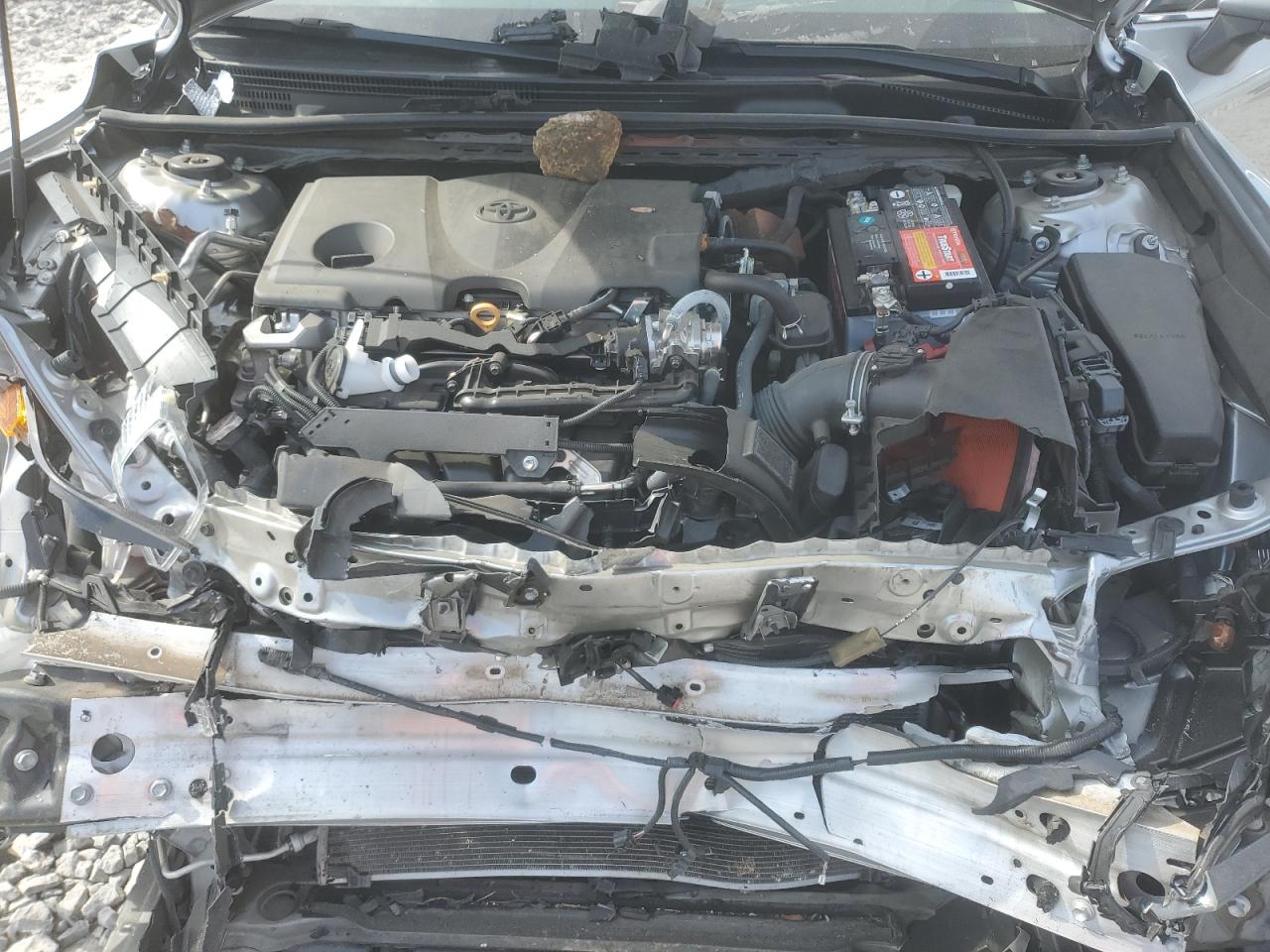 2022 Toyota Camry - Image 12