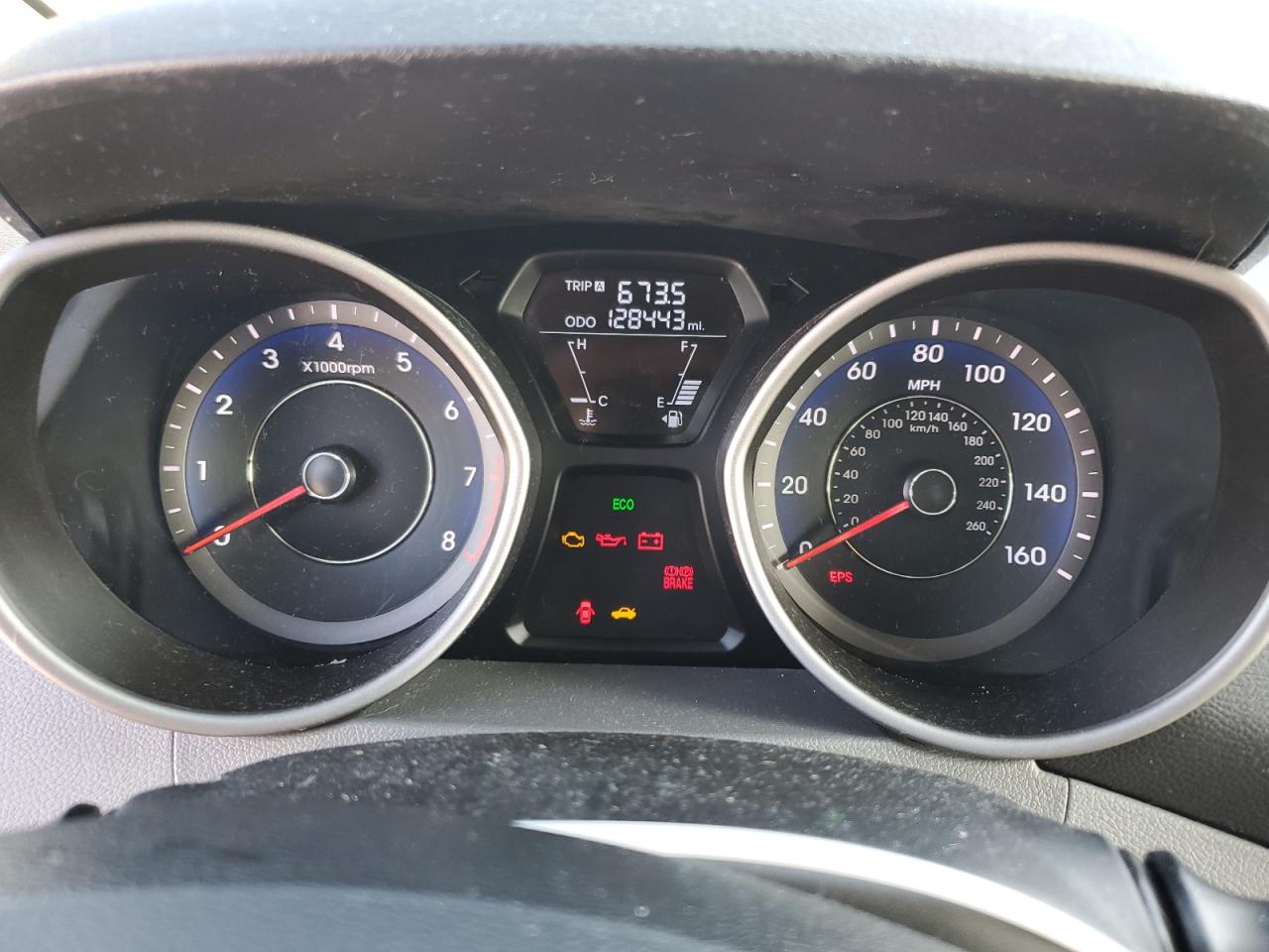 2013 Hyundai Elantra - Image 9