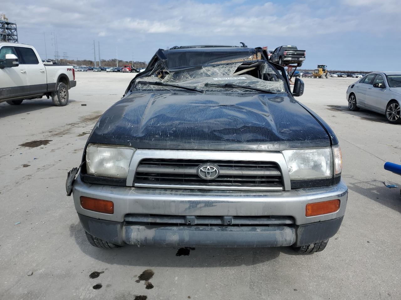 1998 Toyota 4Runner - Image 5