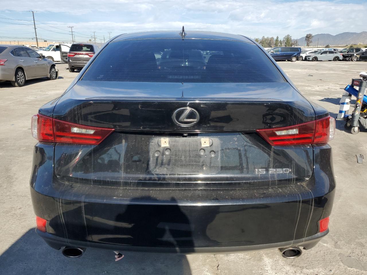 2014 Lexus IS - Image 6