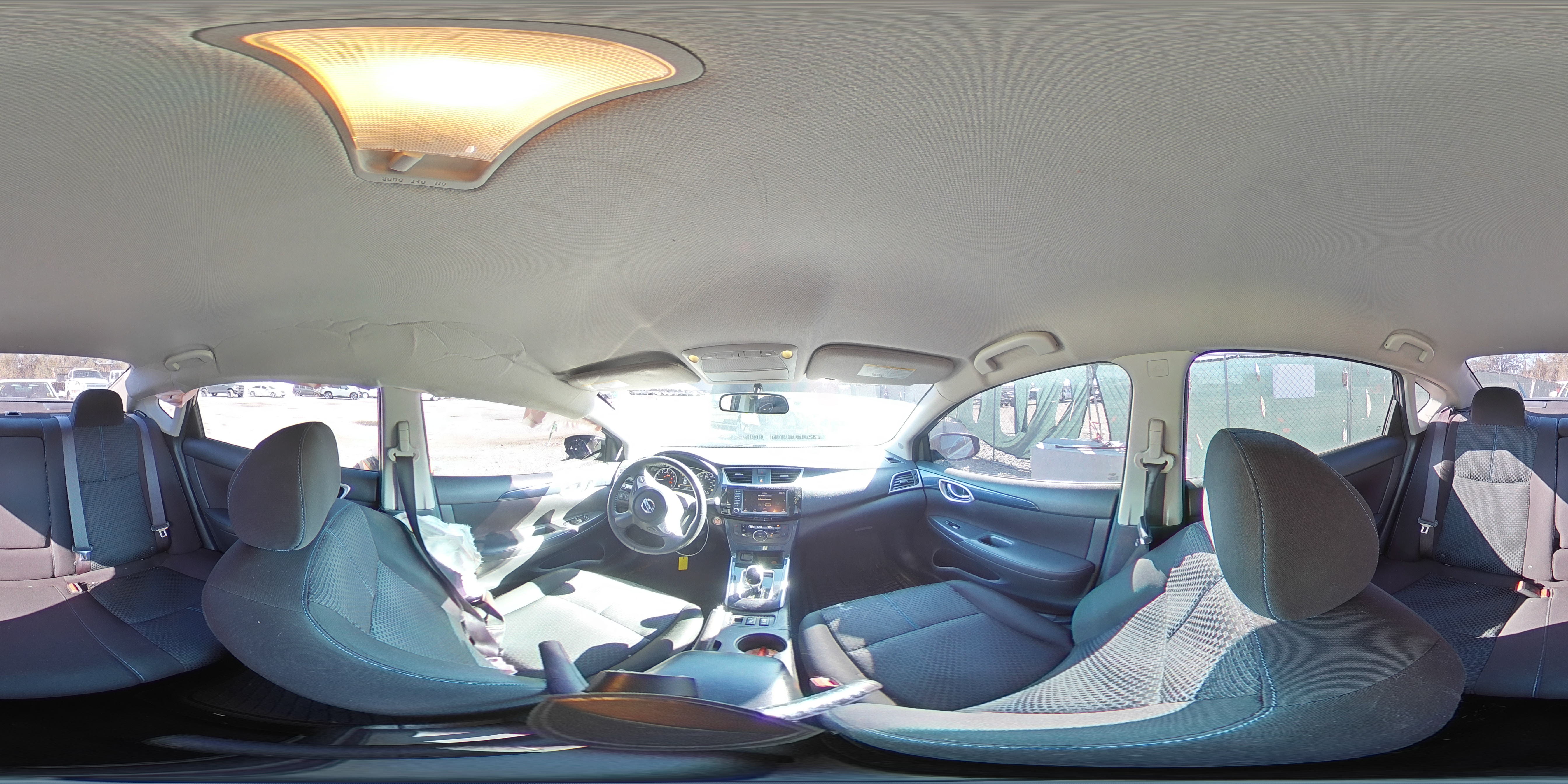2019 Nissan Sentra - Image 14