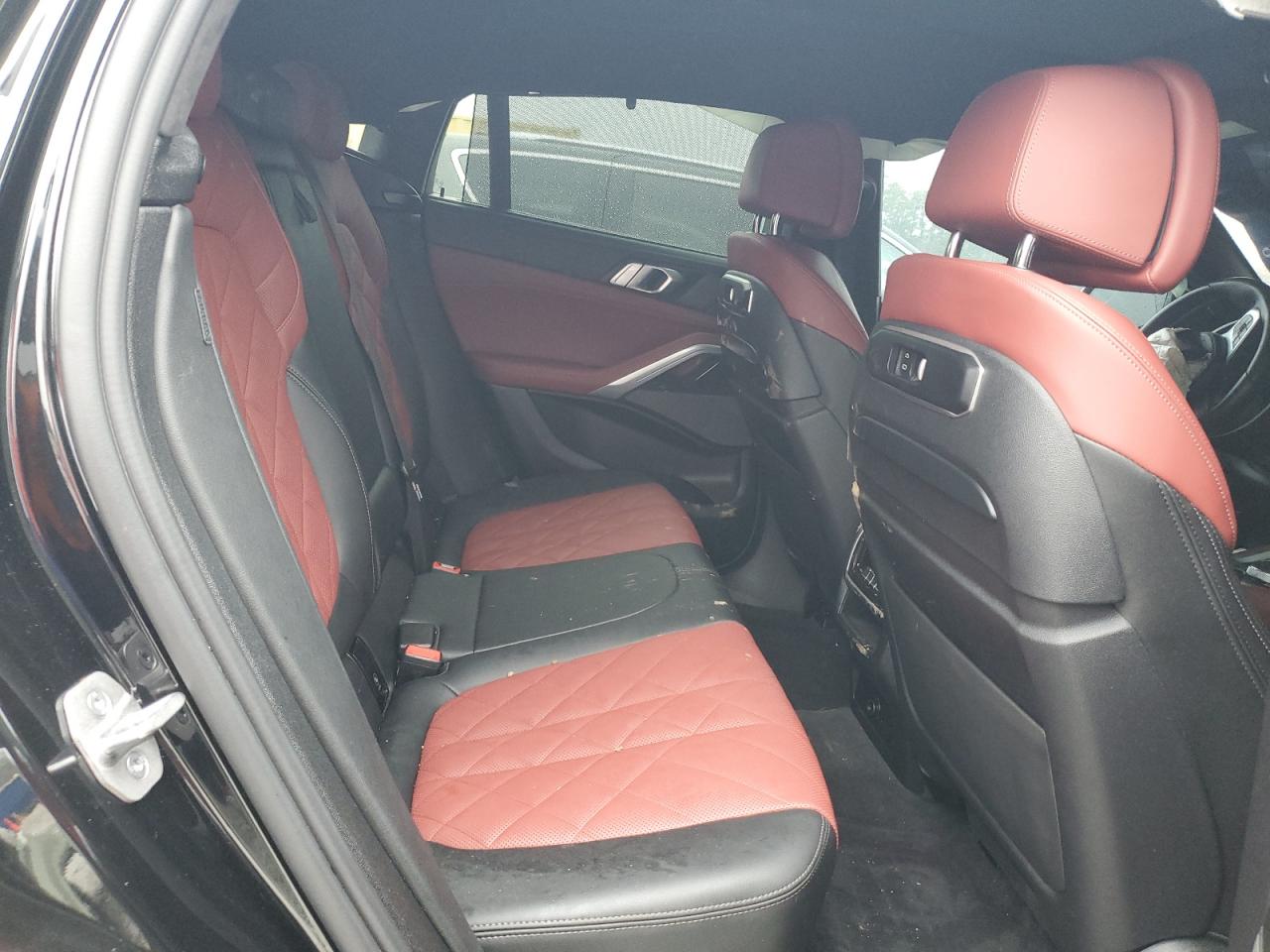 2024 BMW X6 - Image 11