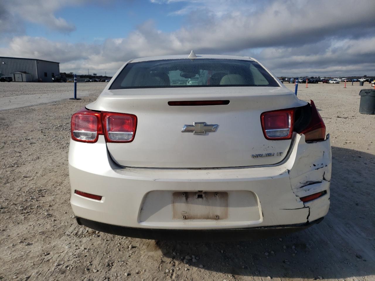 2013 Chevrolet Malibu - Image 6