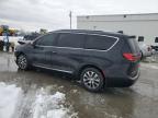 2023 Chrysler Pacifica Hybrid Pinnacle na sprzedaż w Farr West, UT - Front End