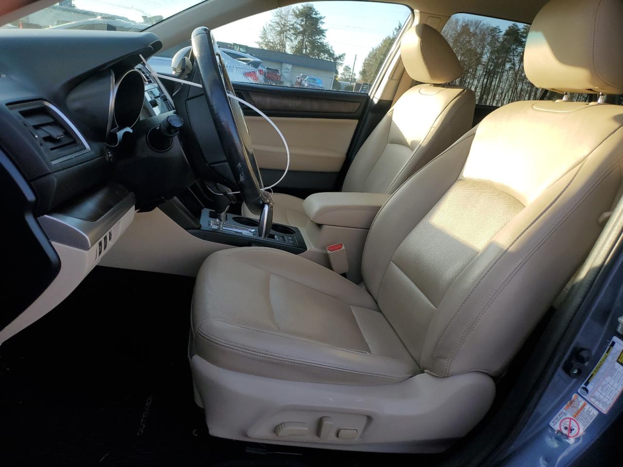 2015 Subaru Outback - Image 7