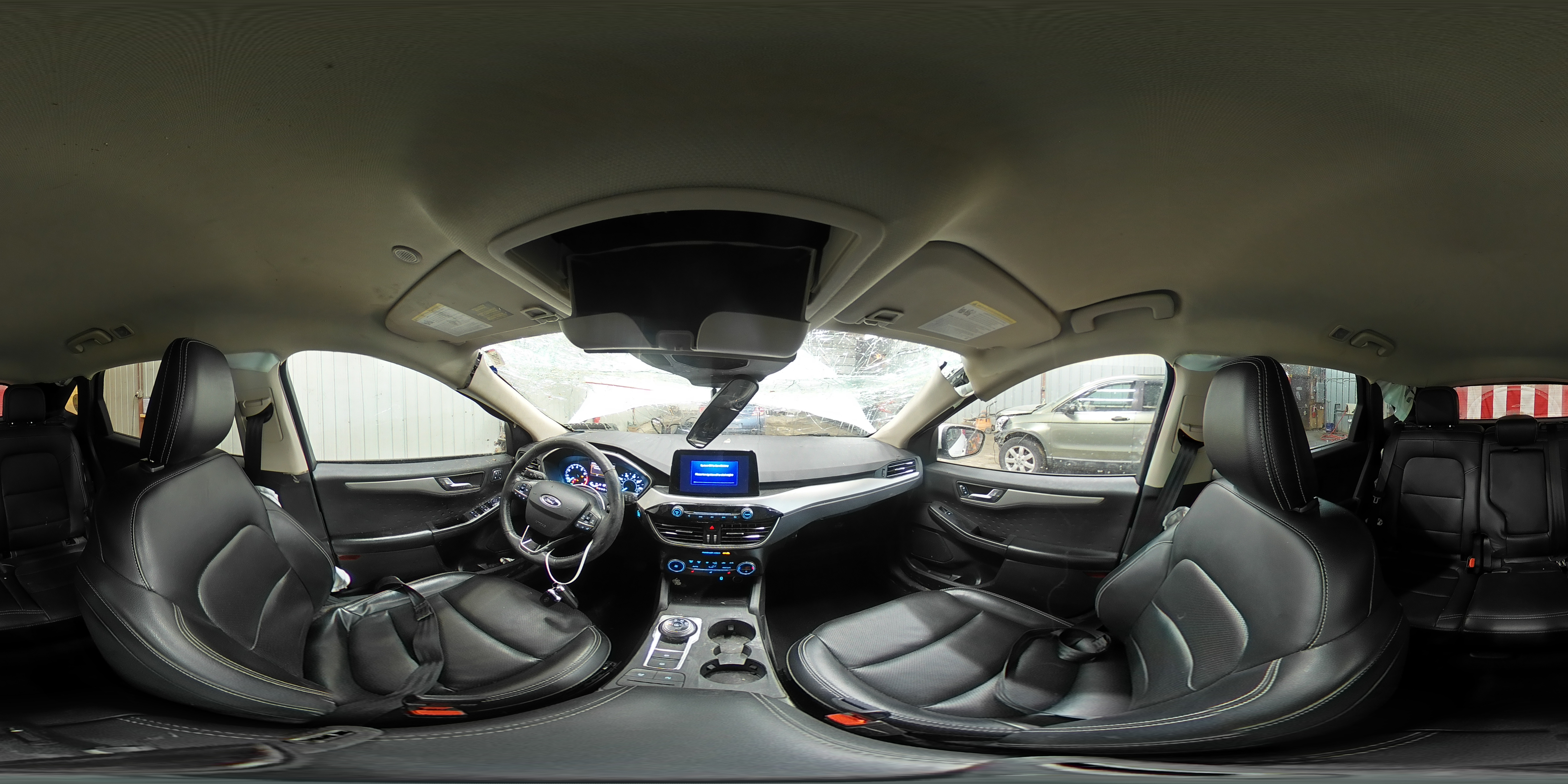 2020 Ford Escape - Image 14
