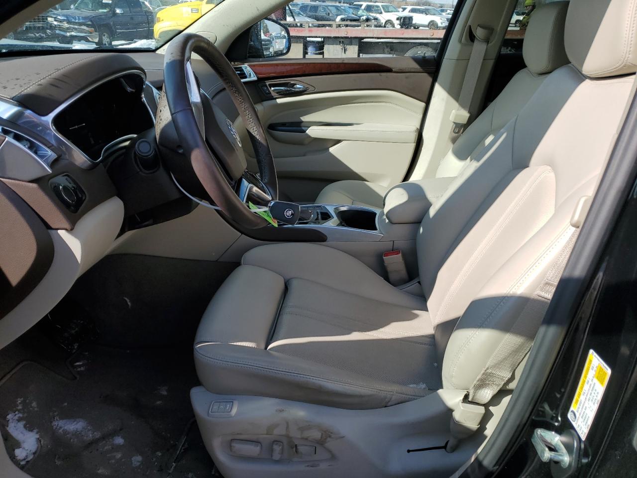 2015 Cadillac SRX - Image 7