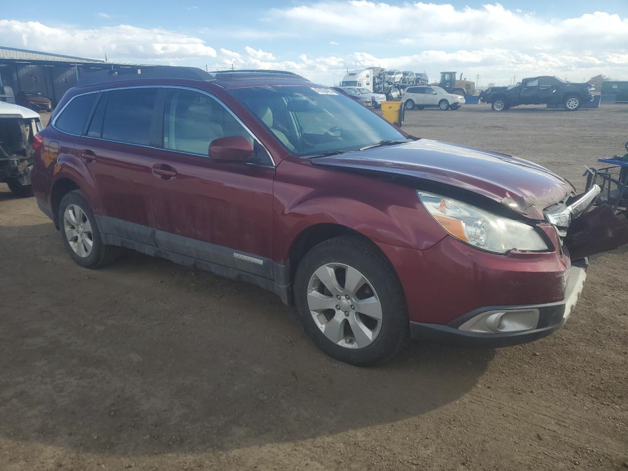 2011 Subaru Outback - Image 4