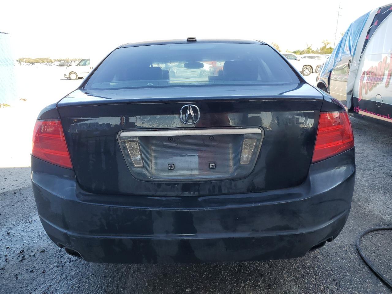 2005 Acura TL - Image 6