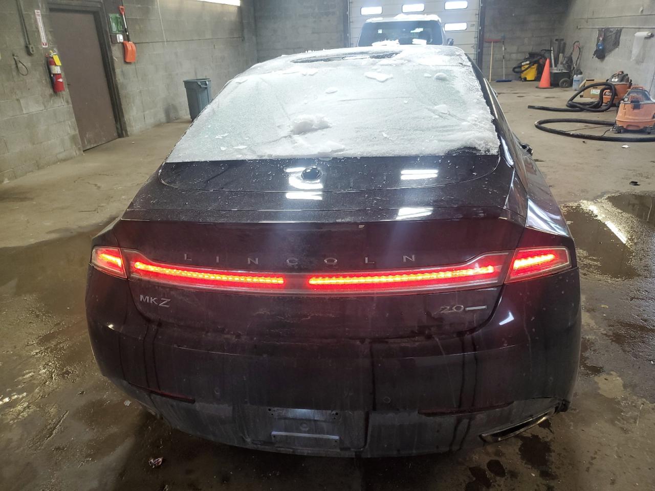 2016 Lincoln MKZ - Image 6