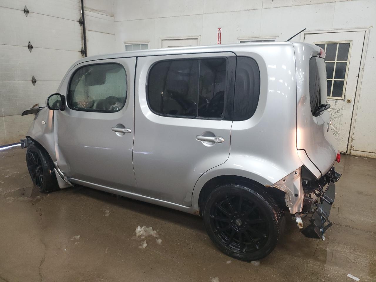 2009 Nissan Cube - Image 2