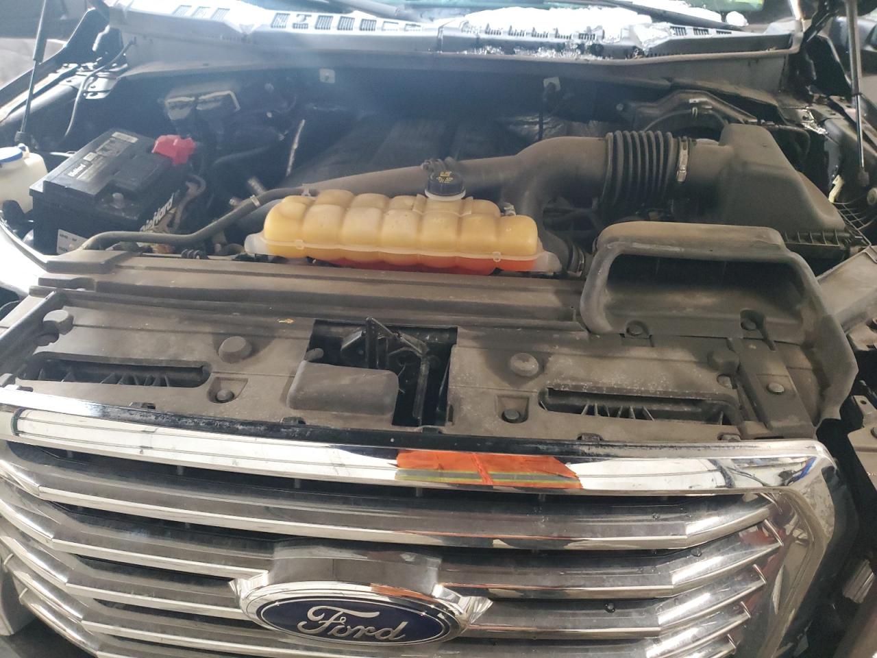 2016 Ford F-150 - Image 12