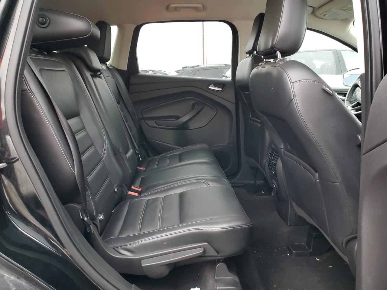 2018 Ford Escape - Image 11