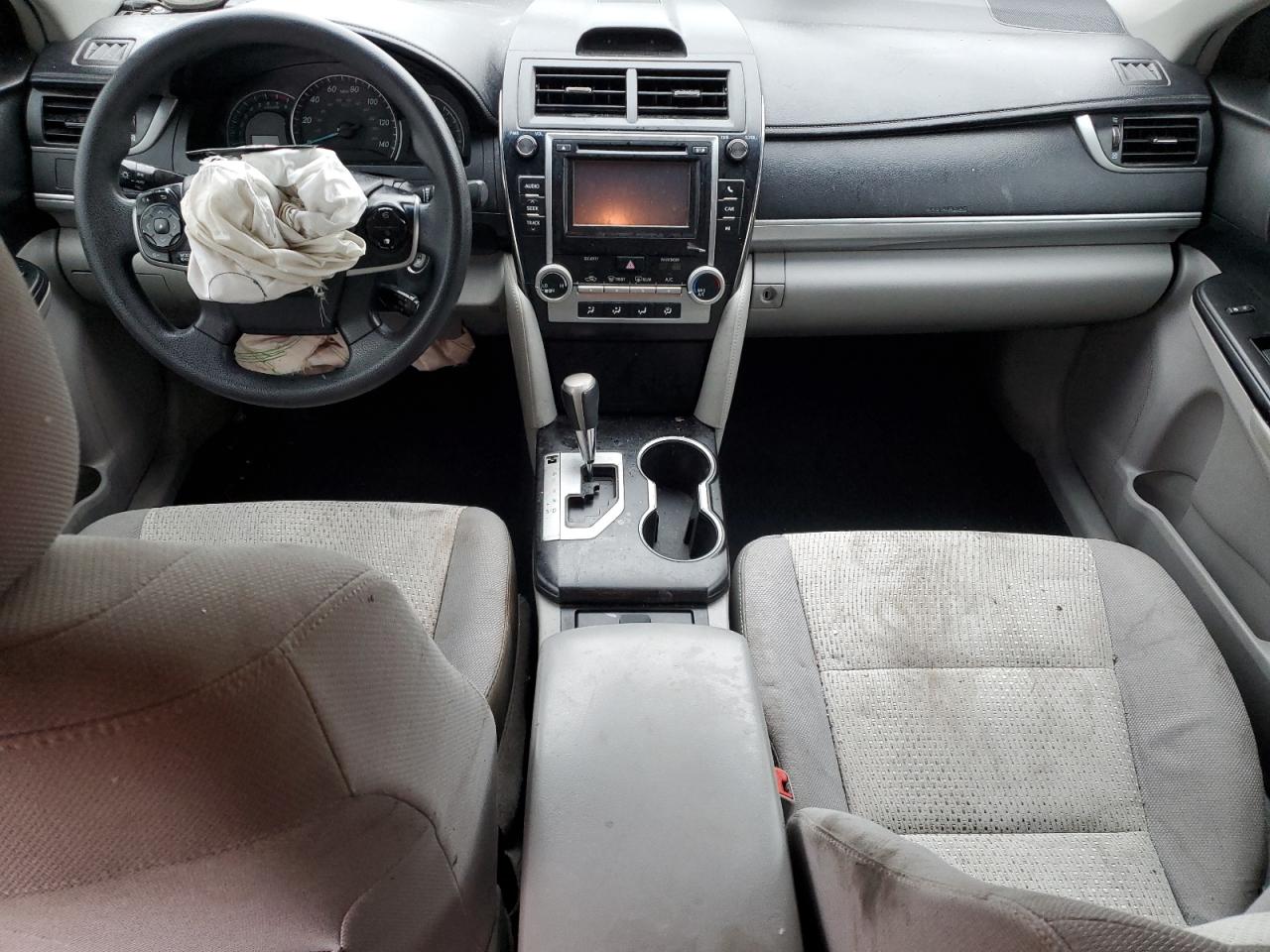 2013 Toyota Camry - Image 8