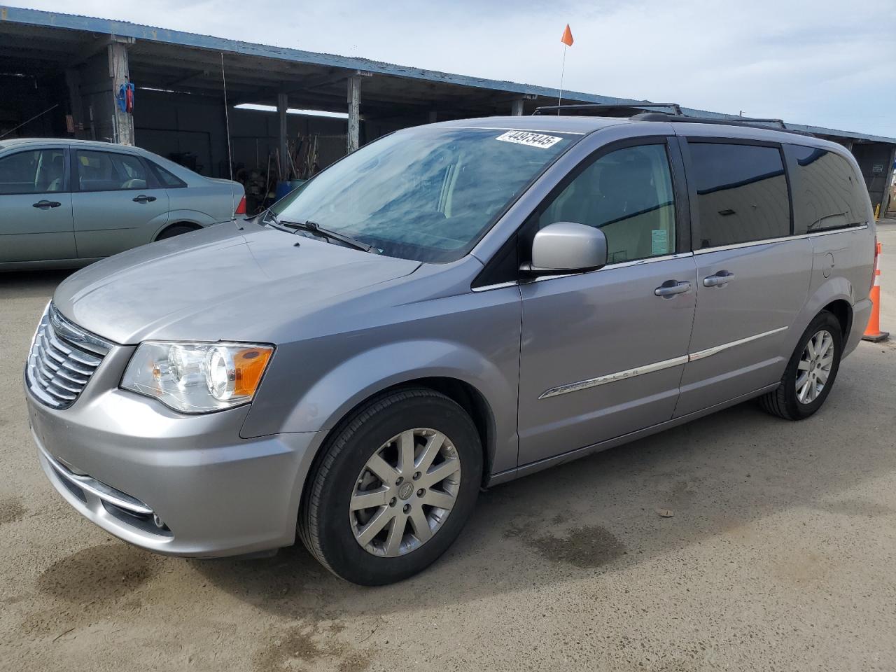 2016 Chrysler Town & Country - Image 1