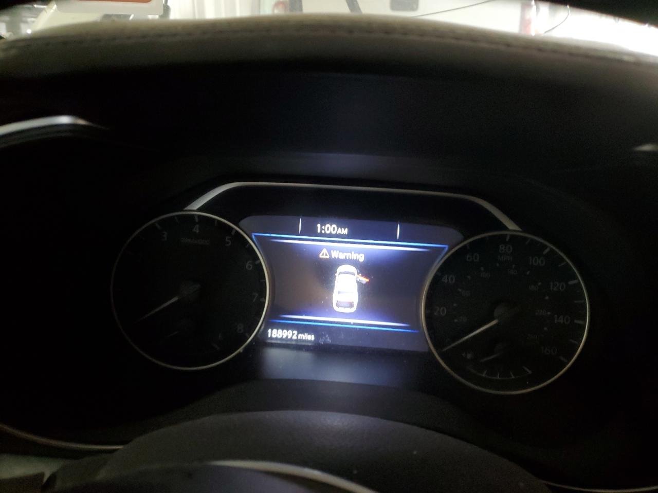 2017 Nissan Maxima - Image 9