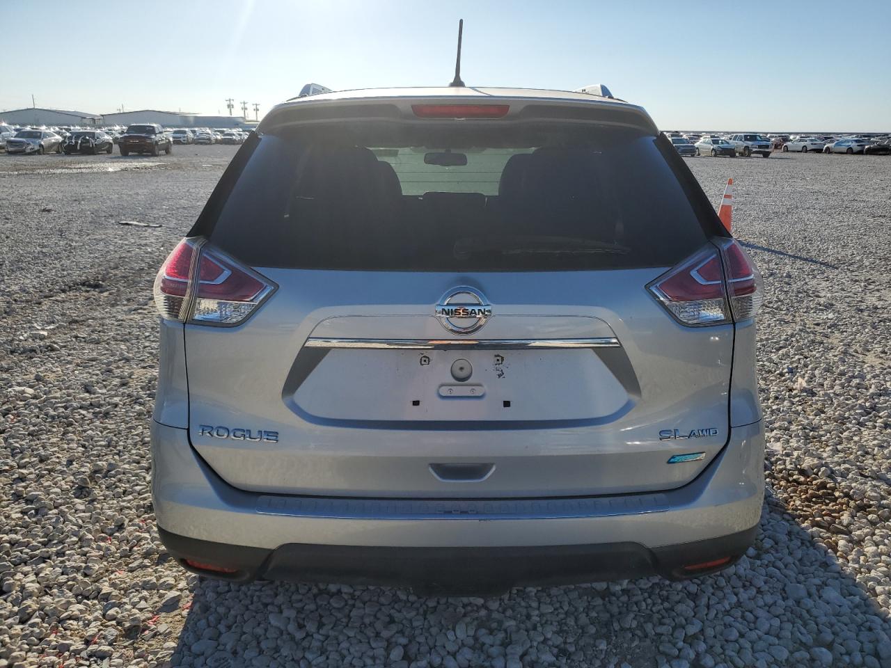 2014 Nissan Rogue - Image 6