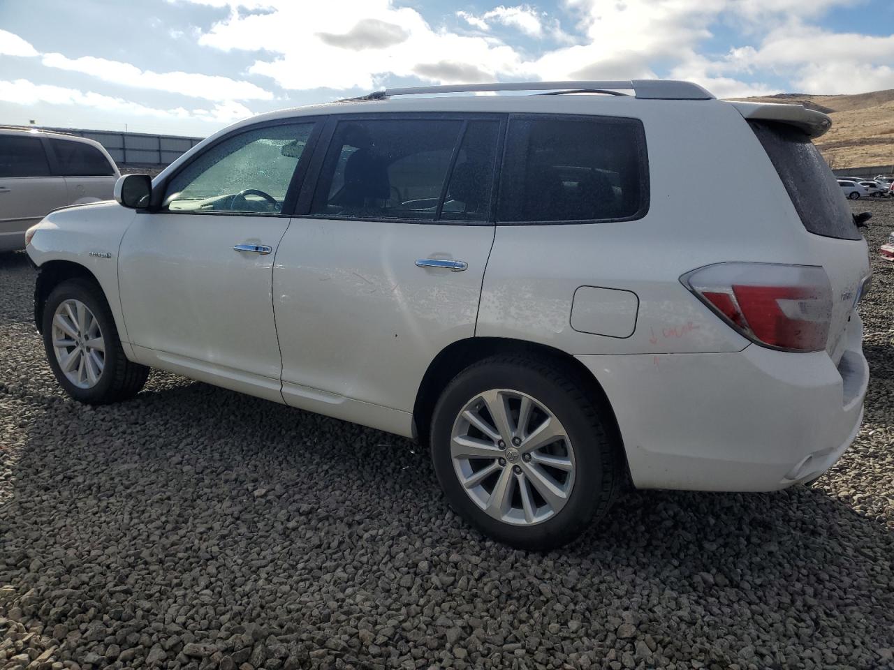 2008 Toyota Highlander - Image 2