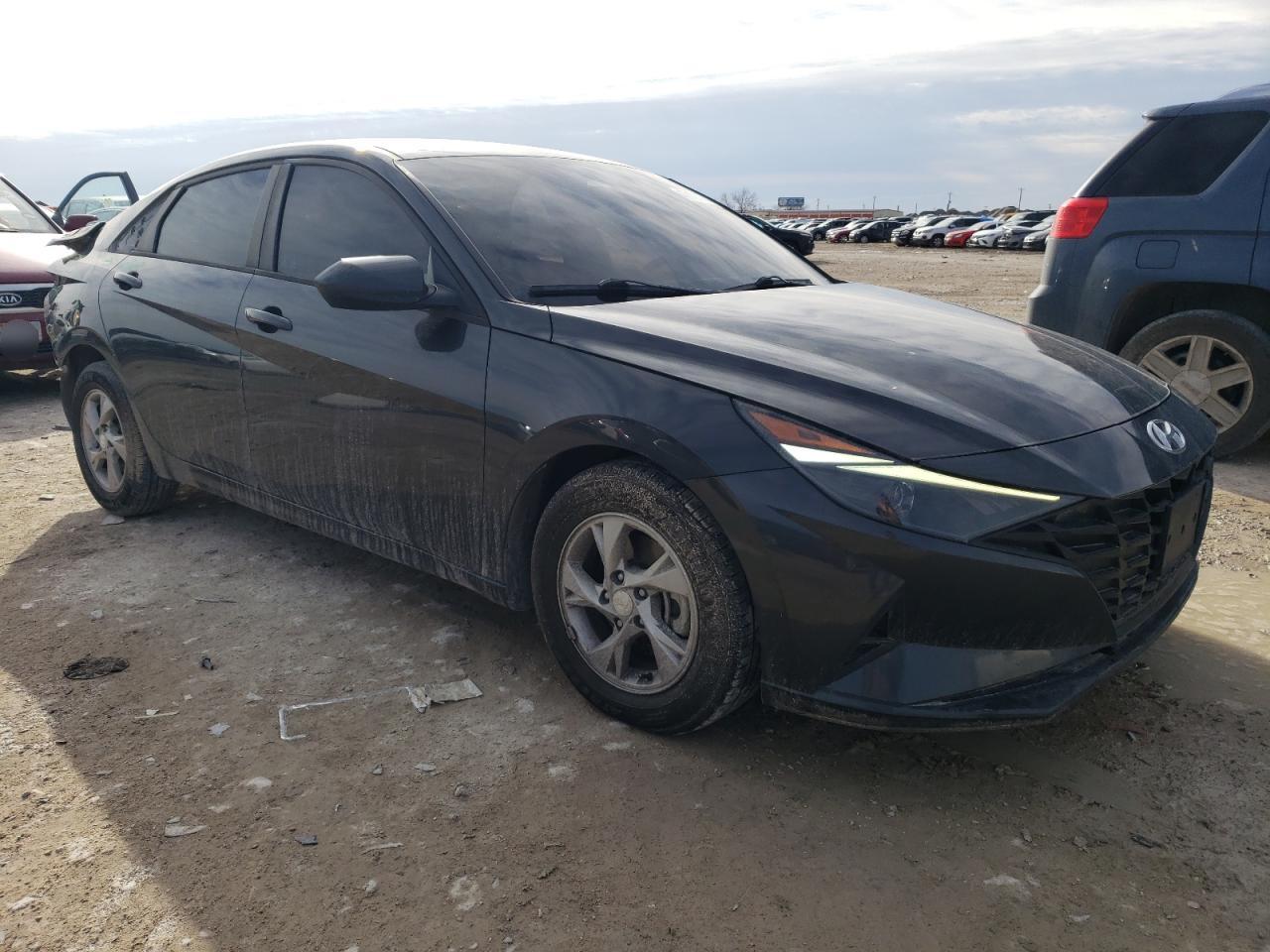 2021 Hyundai Elantra - Image 4