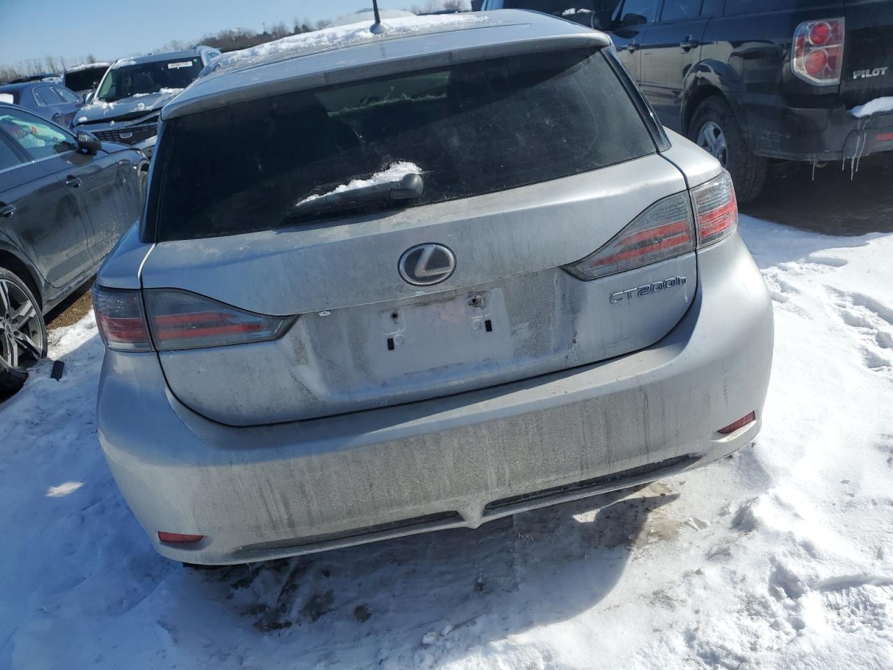 2012 Lexus CT - Image 6