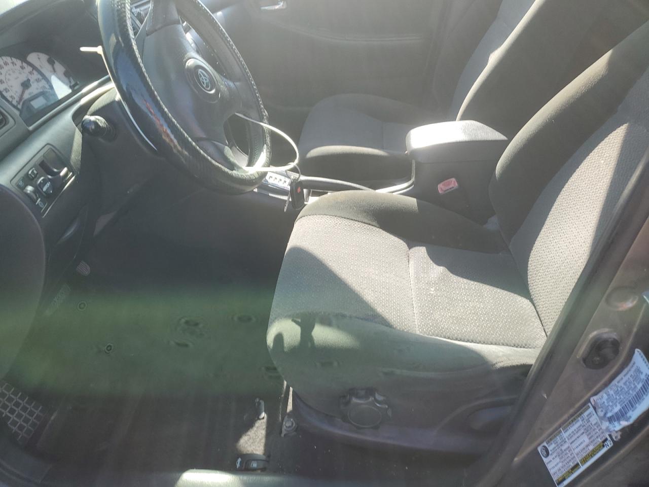 2004 Toyota Corolla - Image 7