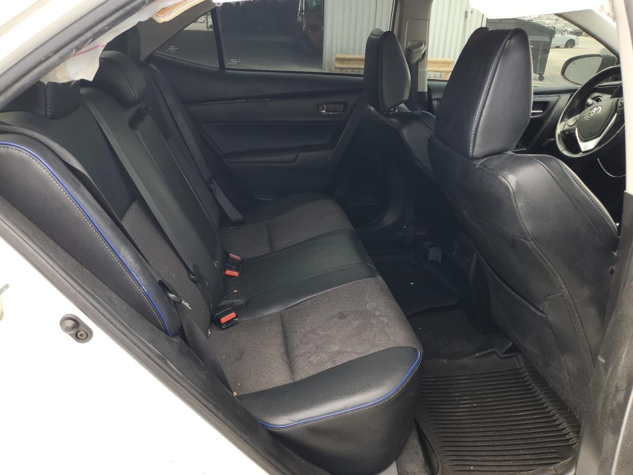 2018 Toyota Corolla - Image 10